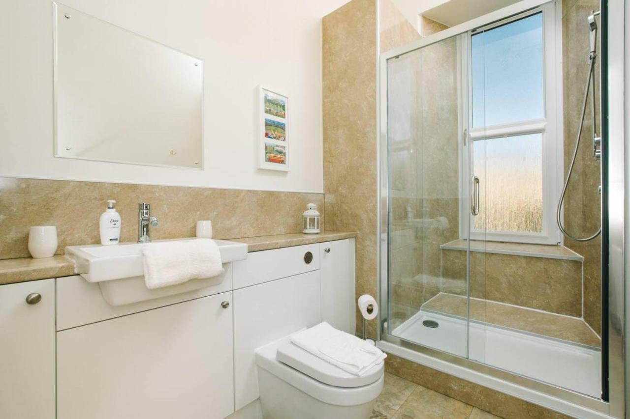 Joivy Great Location! Heart Of City Centre 3Bed Apartment เอดินบะระ ภายนอก รูปภาพ